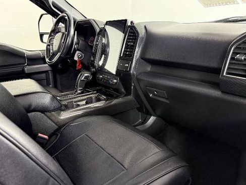 Used 2018 Ford F150 XLT w/ Equipment Group 302A Luxury image 9