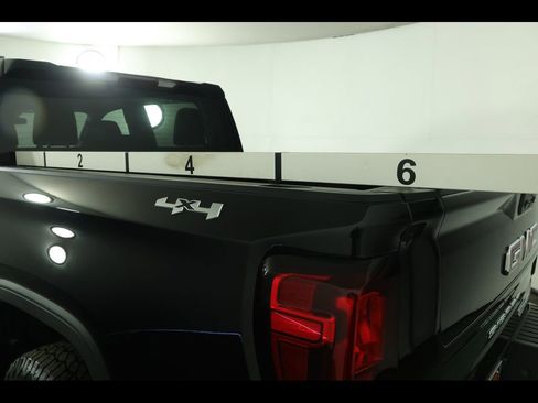 Used 2022 GMC Sierra 1500 Elevation AWD/4WD image 14