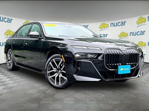 Used 2026 BMW 740i xDrive AWD/4WD image 1