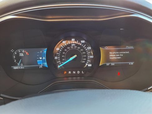 Used 2020 Ford Fusion SE image 19