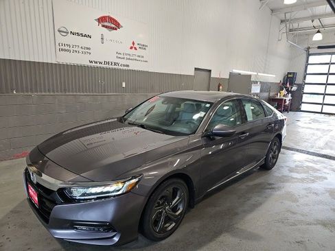 Used 2018 Honda Accord EX image 7