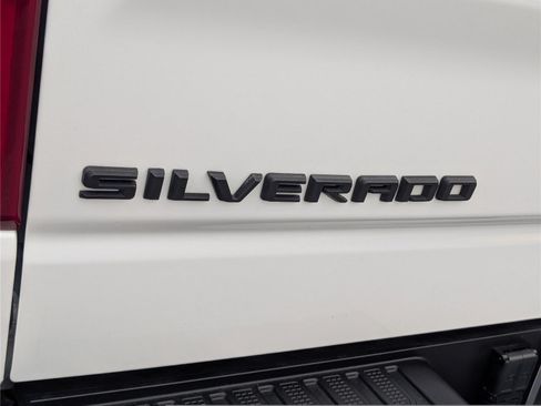 Used 2023 Chevrolet Silverado 1500 LTZ w/ LTZ Premium Package AWD/4WD image 9