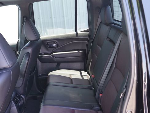 Used 2023 Honda Ridgeline Black Edition image 29