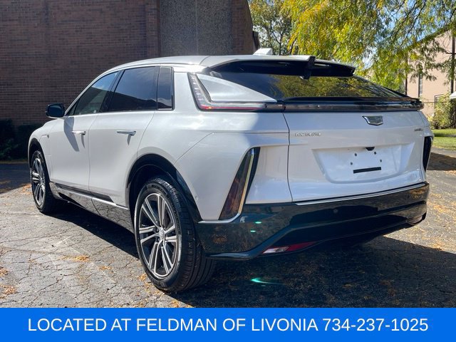 Certified 2024 Cadillac Lyriq Luxury w/ LPO, Floor Liner Package AWD/4WD image 3