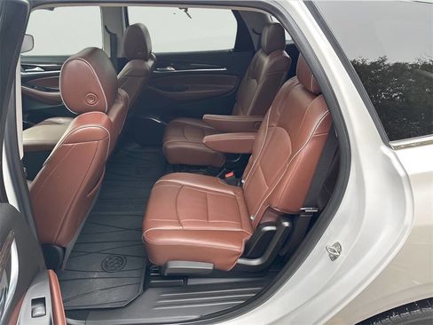 Used 2021 Buick Enclave Avenir image 38