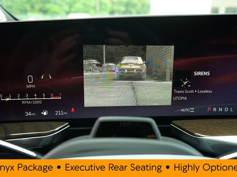 Used 2026 Cadillac Escalade Platinum Sport AWD/4WD image 8