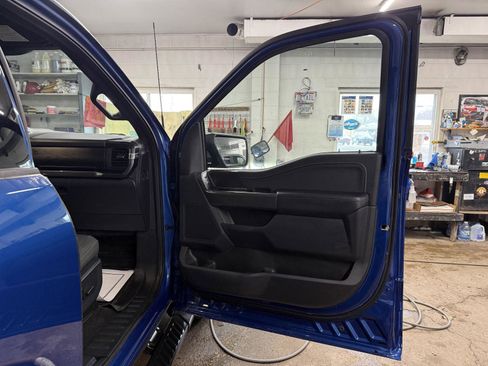 Used 2022 Ford F150 XLT w/ Equipment Group 302A High image 27