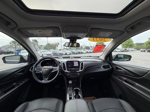Used 2021 Chevrolet Equinox Premier FWD image 27