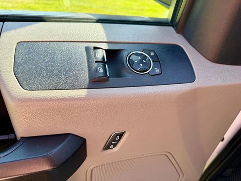 Used 2021 Ford F350 XL w/ Power Equipment Group AWD/4WD image 17