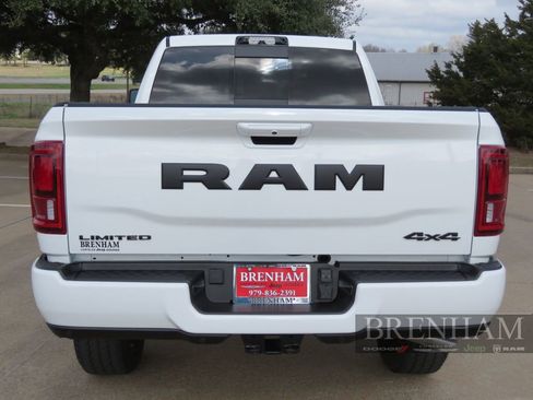 Used 2026 RAM 2500 Limited AWD/4WD image 5