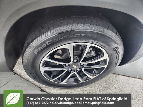 Used 2025 Chevrolet TrailBlazer LT w/ Convenience Package FWD image 33