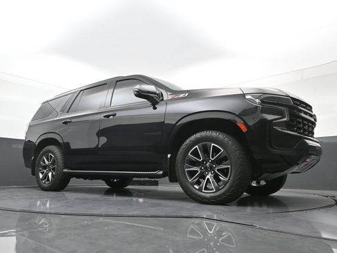 Used 2021 Chevrolet Tahoe Z71 w/ Z71 Signature Package AWD/4WD image 22
