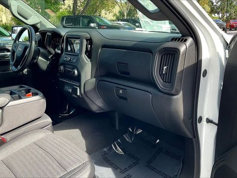 Used 2026 Chevrolet Silverado 1500 Custom image 32