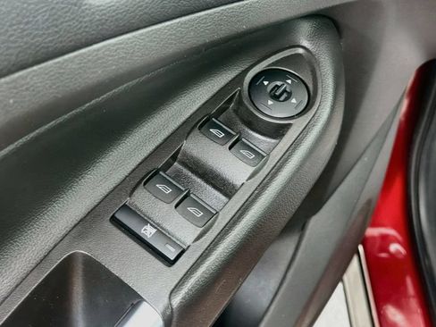 Used 2018 Ford Escape SE AWD/4WD image 17