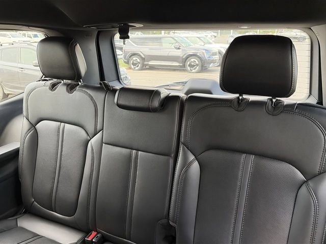 Used 2023 Jeep Wagoneer 4WD image 33