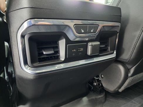 Used 2023 Chevrolet Silverado 3500 High Country image 43