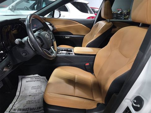 Used 2024 Lexus RX 350 Premium w/ Accessory Package (Z1) image 14