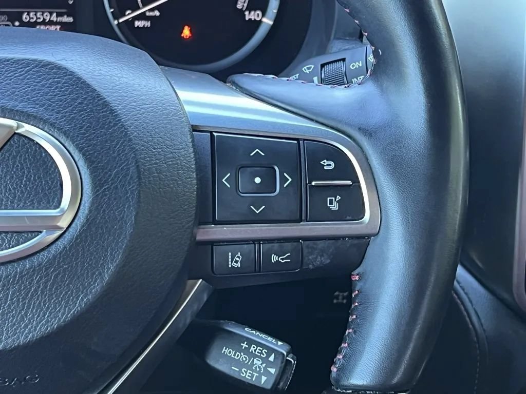 Used 2023 Lexus GX 460 Luxury w/ Accessory Package AWD/4WD image 22