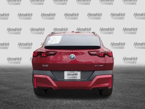 New 2026 BMW X2 xDrive28i w/ Technology Package AWD/4WD image 9