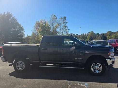 Used 2021 RAM 2500 Big Horn image 4