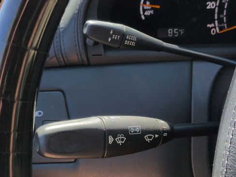 Used 2002 Mercedes-Benz CL 55 AMG image 16