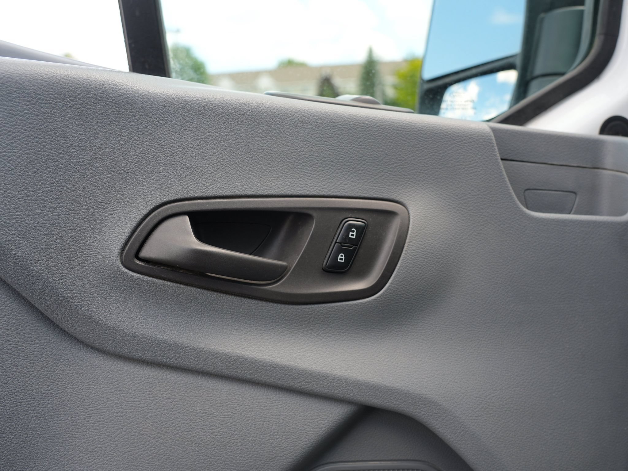 Used 2016 Ford Transit 350 148 Low Roof RWD image 18