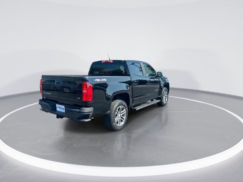 Used 2022 Chevrolet Colorado W/T w/ Custom Special Edition AWD/4WD image 9