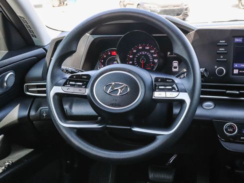 Used 2023 Hyundai Elantra SEL FWD image 21