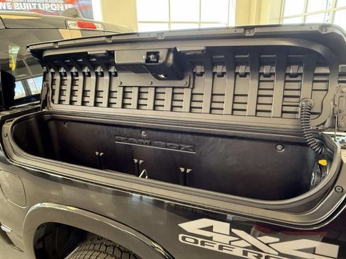 Used 2025 RAM 1500 Limited w/ Off Road Group AWD/4WD image 7