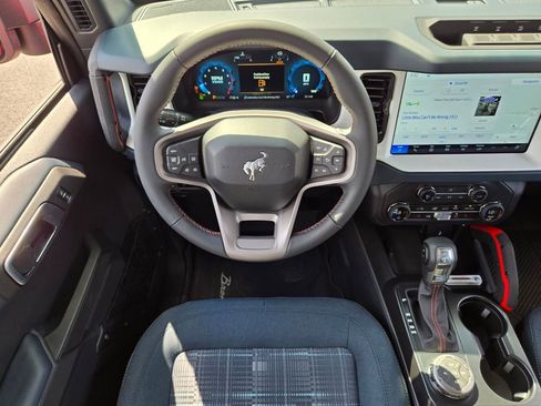 New 2026 Ford Bronco Heritage Edition AWD/4WD image 12