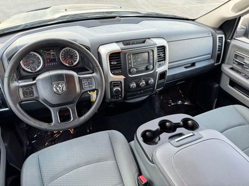 Used 2017 RAM 1500 Classic SLT image 5