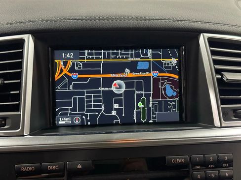 Used 2016 Mercedes-Benz GL 450 4MATIC image 24