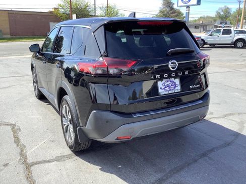 Used 2021 Nissan Rogue SV AWD/4WD image 15