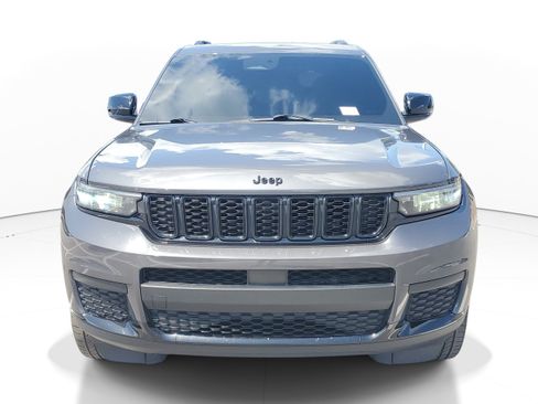 Used 2021 Jeep Grand Cherokee L Laredo AWD/4WD image 3