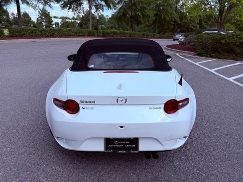 Used 2023 MAZDA MX-5 Miata Grand Touring RWD image 18