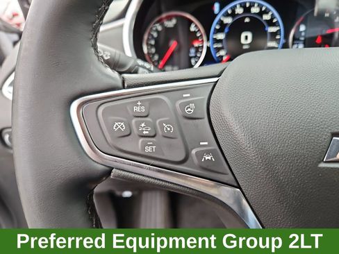Used 2024 Chevrolet Malibu LT FWD image 11