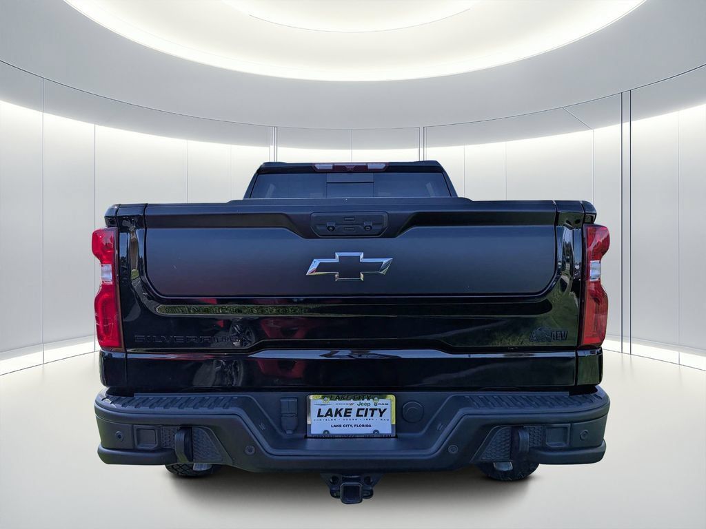 Used 2024 Chevrolet Silverado 1500 ZR2 w/ ZR2 Bison Edition AWD/4WD image 5