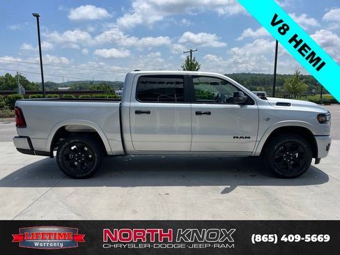 New 2026 RAM 1500 Big Horn AWD/4WD image 20