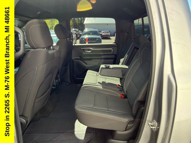 Used 2023 RAM 1500 Big Horn AWD/4WD image 23
