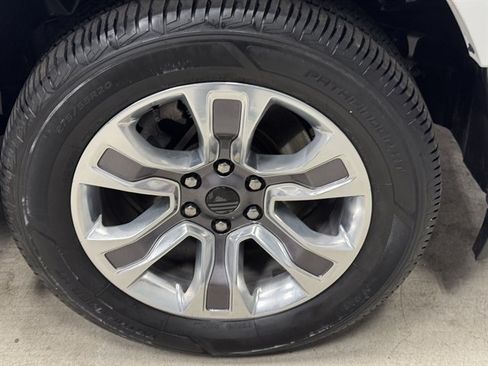 Used 2023 RAM 1500 Limited AWD/4WD image 9