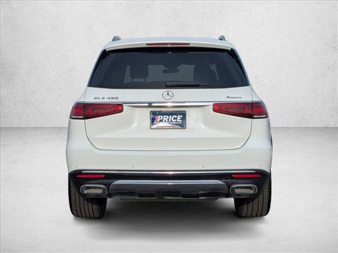 Used 2022 Mercedes-Benz GLS 450 4MATIC image 7