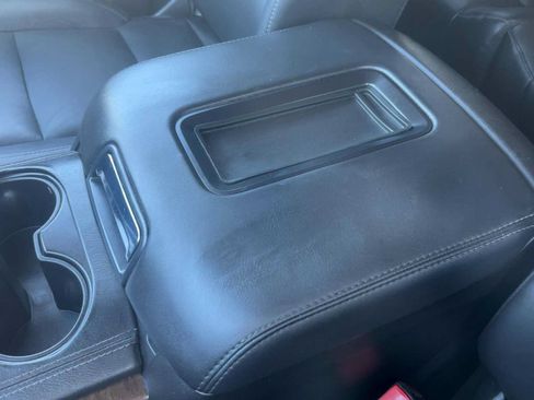 Used 2020 Chevrolet Tahoe LT RWD image 22