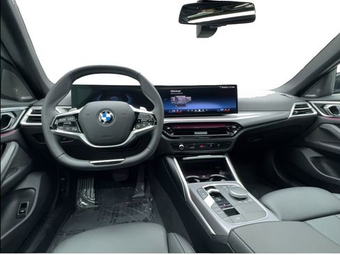 Used 2025 BMW 430i xDrive w/ Premium Package AWD/4WD image 38