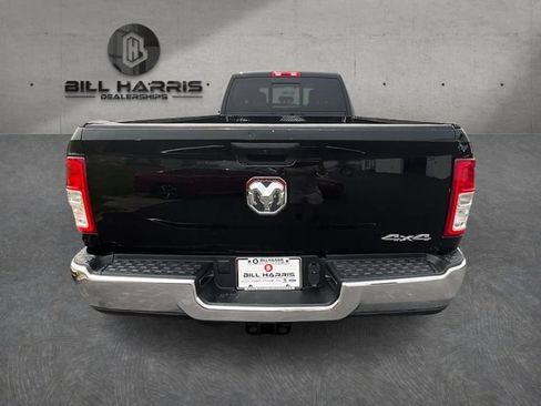 Used 2024 RAM 3500 Tradesman w/ Chrome Appearance Group AWD/4WD image 6