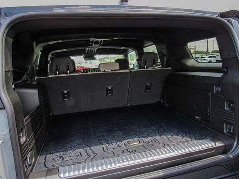 New 2026 GMC Hummer EV SUV image 12