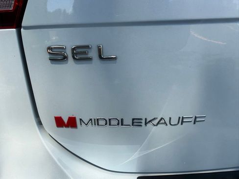 Used 2024 Volkswagen Tiguan SEL R-Line AWD/4WD image 24