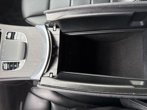 Used 2022 Mercedes-Benz GLC 300 4MATIC w/ Multimedia Package Lite image 27