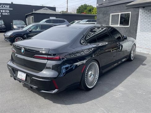 Used 2025 BMW 740i RWD image 23