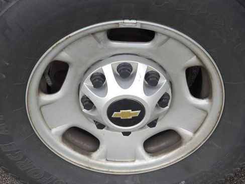 Used 2013 Chevrolet Silverado 2500 LT w/ Interior Plus Package image 7