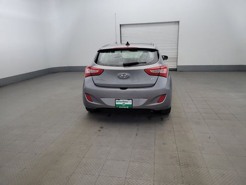 Used 2014 Hyundai Elantra GT w/ Option Group 03 image 7